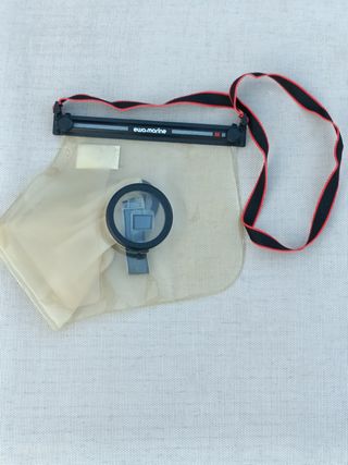 Custodia subacquea Ewa Marine per fotocamere