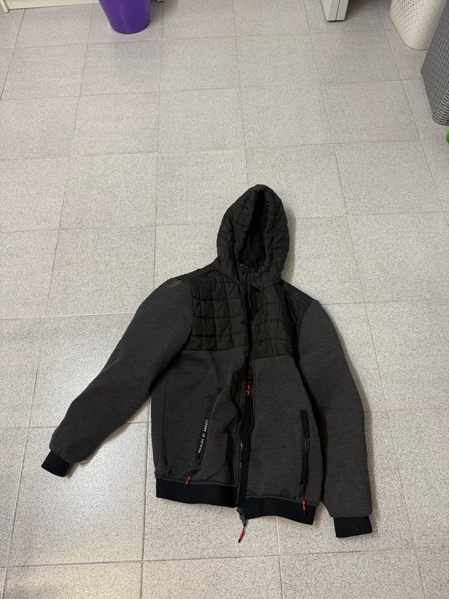 Chaqueta Wildlife by Abbott Gris