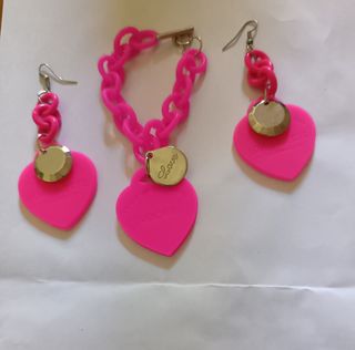 Love Objects - Set collana e orecchini rosa fluo