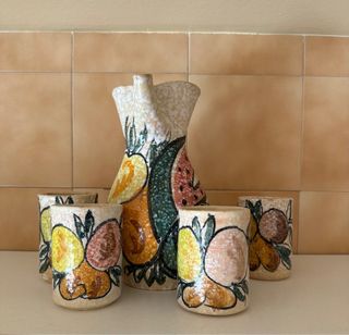 Juego Vintage de Jarra de vino y cuatro vasos