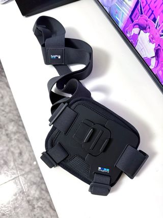 GoPro HERO 12 Black (en caja) + Chesty Original