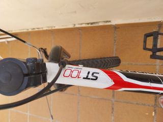 Bicicleta Rockrider 24" blanca