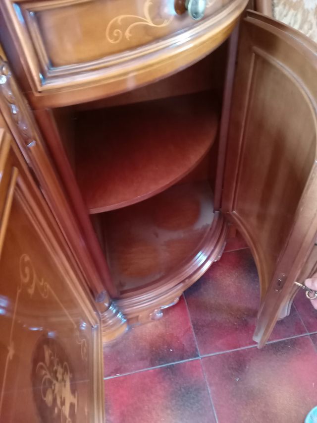 Mobile Sala in legno massello