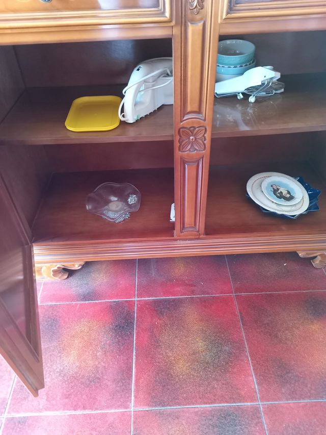 Mobile Sala in legno massello