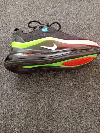 Nike Air Max 720 - MX-720-818-zapatillas negras 
