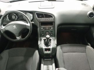 Peugeot 5008 Allure