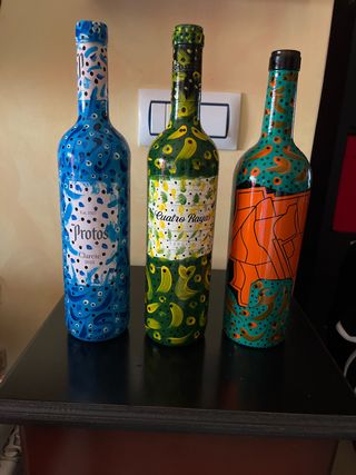 Botellas Decoradas a Mano, vacias.Distintos modelo