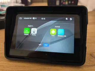 Pantalla Moto con Carplay y Android Auto 