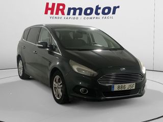 Ford S Max Titanium
