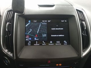 Ford S Max Titanium