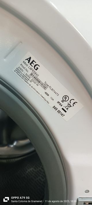 Lavadora Carga Frontal AEG 9 kg 
