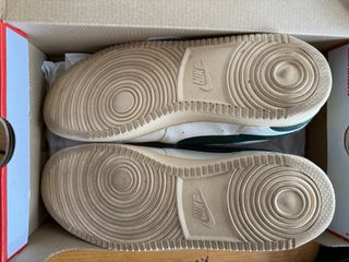 Zapas Nike Court Vision Low - Beige/Verde