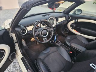 MINI Roadster 2012