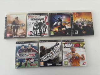 PS4 (PlayStation 4) + 3 mandos+cargador+ 20 juegos