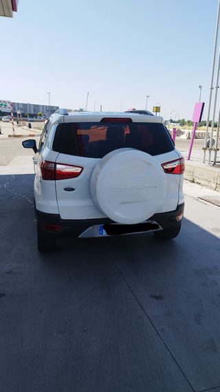 Ford EcoSport 2015
