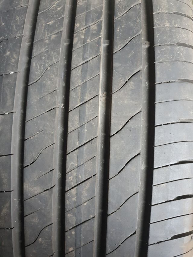 Neumáticos Goodyear EfficientGrip 2 SUV 215/60R17