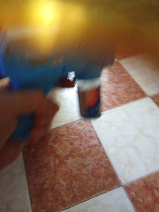 Pistola burbujas LED azul