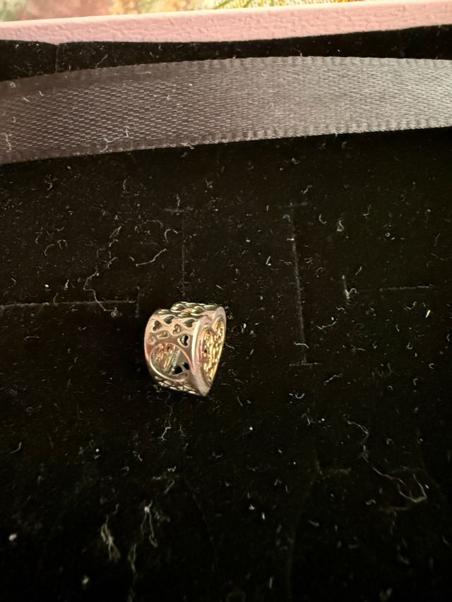 Charm Pandora Cuore con Oro