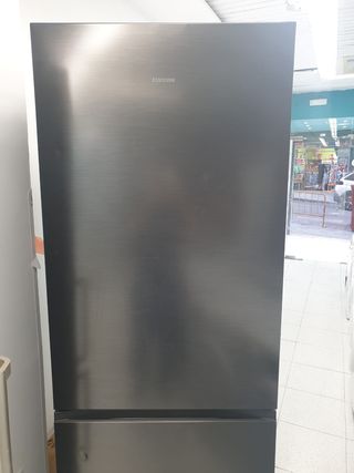 Nevera Samsung - nueva con tara 