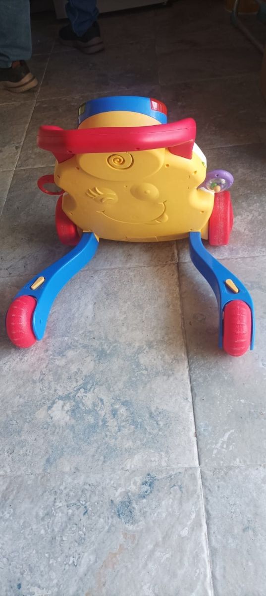 Andador Chicco bebé