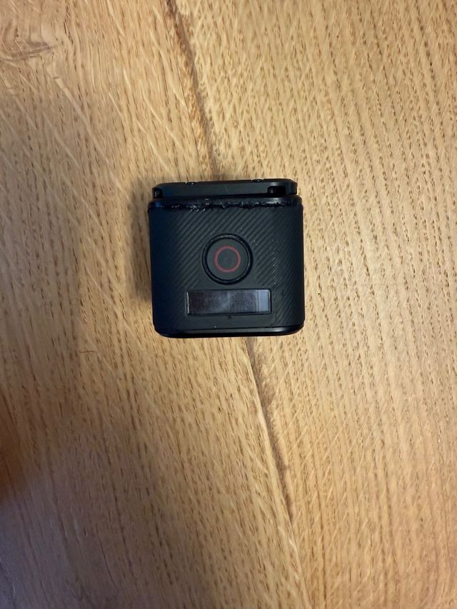 GoPro HERO4 Session - action camera