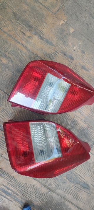 Pilotos traseros Citroen C2 2006