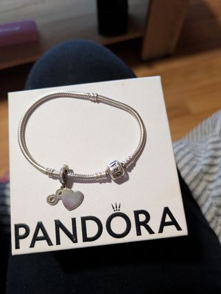 Pulsera Pandora plata