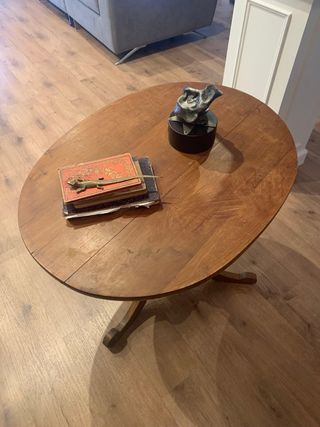 Mesa ovalada madera maciza