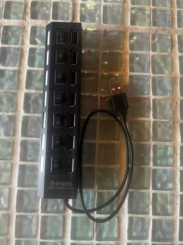 Hub USB 7 puertos - PORTS