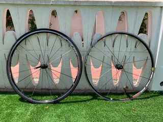 Ruedas Mavic Aksium carretera