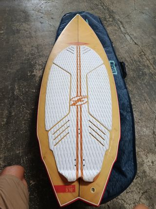 Tabla Kite F-One 5'10" usada