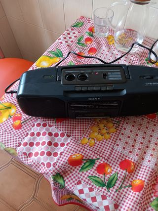 Radiocassette Sony CFS-20