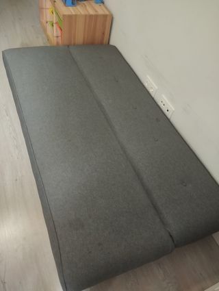 Sofá cama gris - 2 plazas