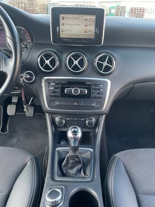 Mercedes-Benz Classe A 180 BlueEfficiency