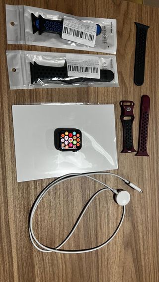Apple Watch Nike SE 44mm - GPS