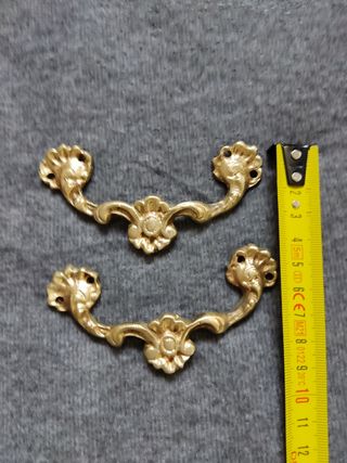 Tiradores vintage dorados