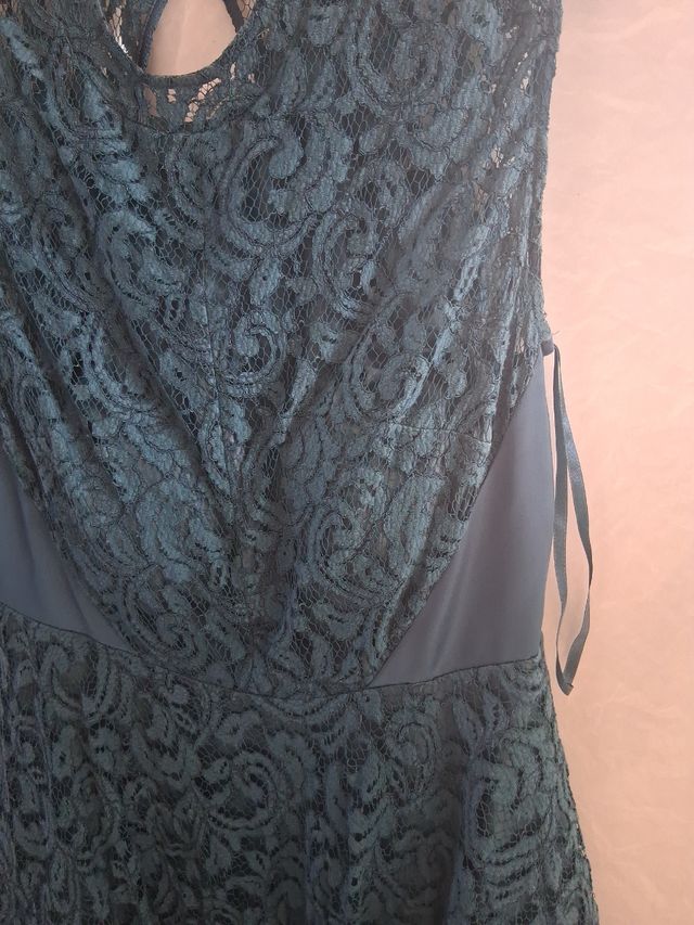 Vestido encaje verde