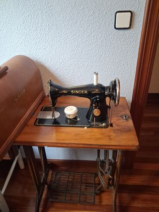 Máquina coser Singer antigua