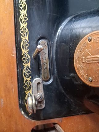 Máquina coser Singer antigua