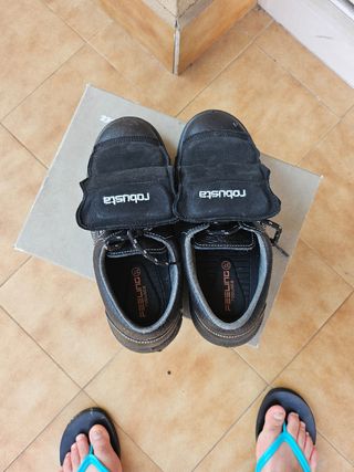 Zapatos seguridad Robusta - negros