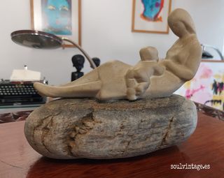 Escultura MATERNIDAD