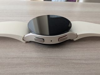 Samsung Galaxy Watch6 40mm Oro - SM-R930