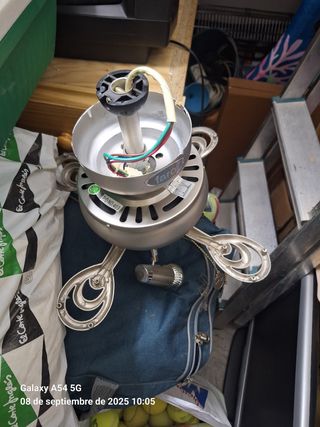Ventilador techo metal - plata
