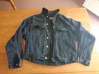 Lote de 3 prendas de ropa, 2 cazadoras 1 camisa