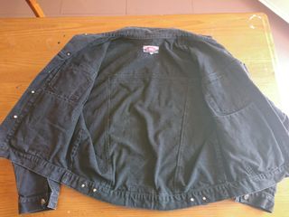 Lote de 3 prendas de ropa, 2 cazadoras 1 camisa