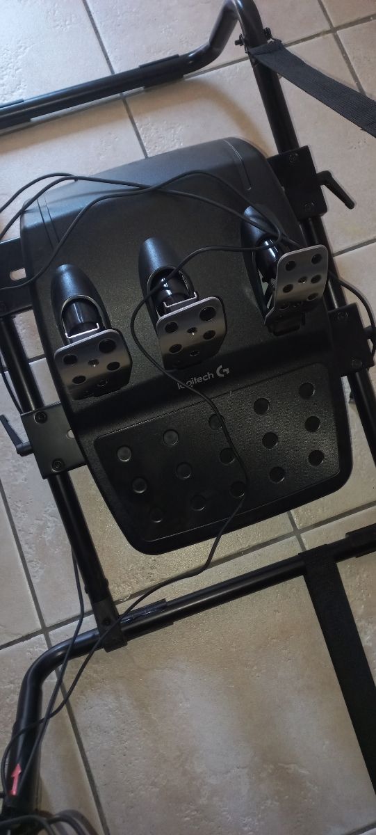 Playseat Logitech G29