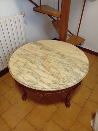 Mesa redonda mármol-madera