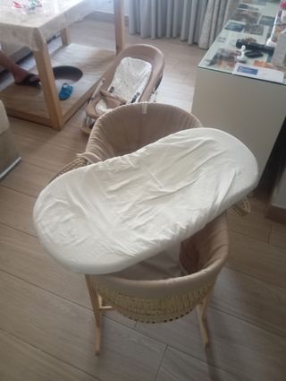 Cuna mimbre bebé - mecedora