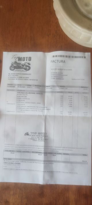 Hyosung Comet GT 250cc roja