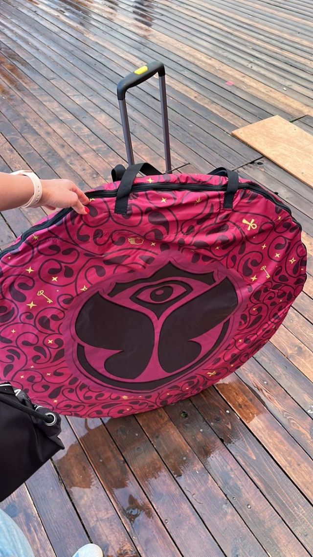 Tienda Tomorrowland 2025